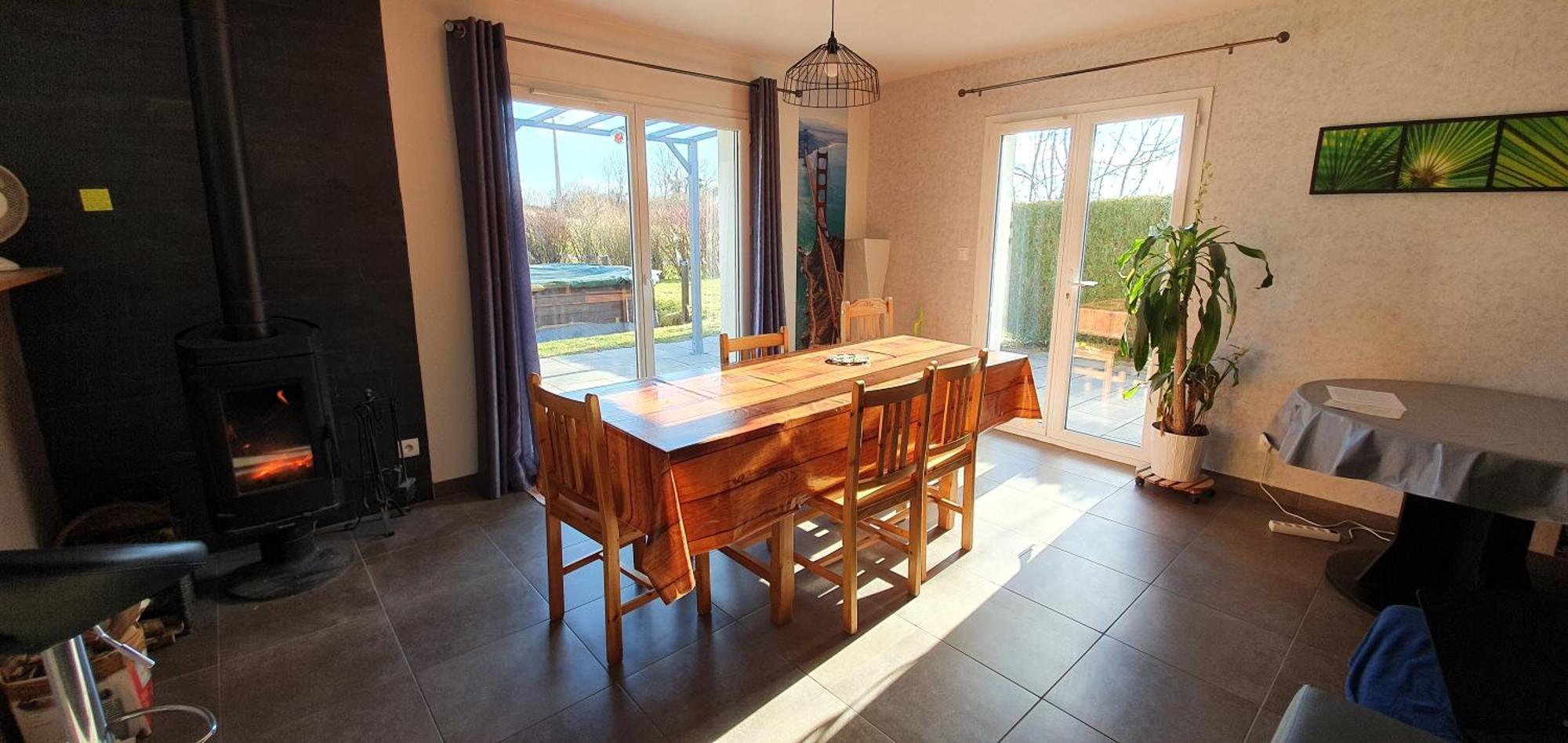 Villa Du Pic Vert 105M2 , 4 Chambres De Plain-Pied Avec Piscine A Montfaucon Montfaucon  Zewnętrze zdjęcie